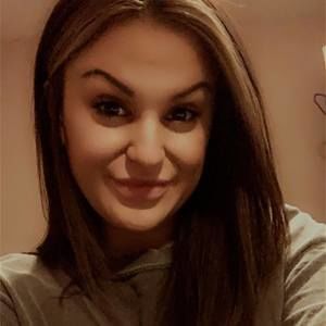 Meet your Posher, Francesca